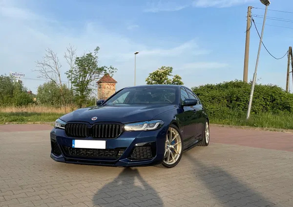 bmw seria 5 wielkopolskie BMW Seria 5 cena 259999 przebieg: 57000, rok produkcji 2020 z Szczecin